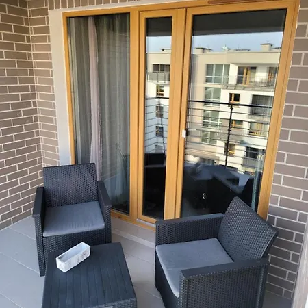 Tenisowa Апартаменты