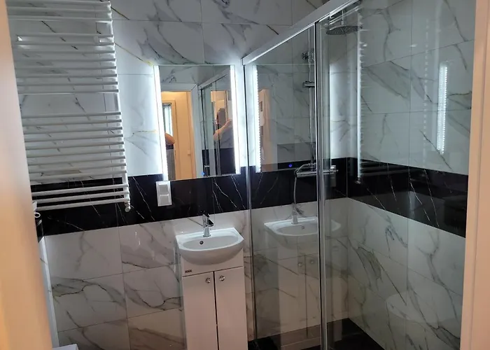 Tenisowa * 슈체친